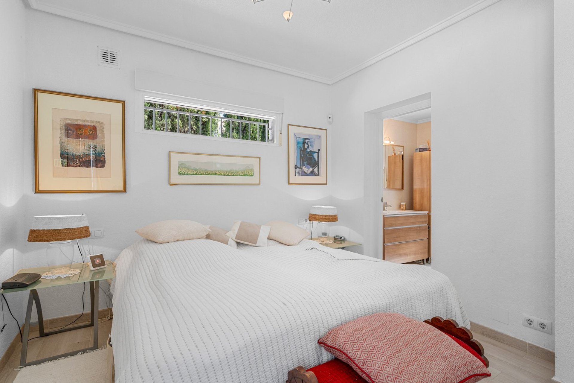 Resale - Villa -
Ciudad Quesada