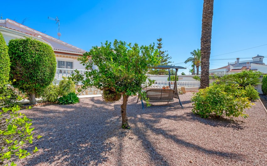 Resale - Villa -
Ciudad Quesada