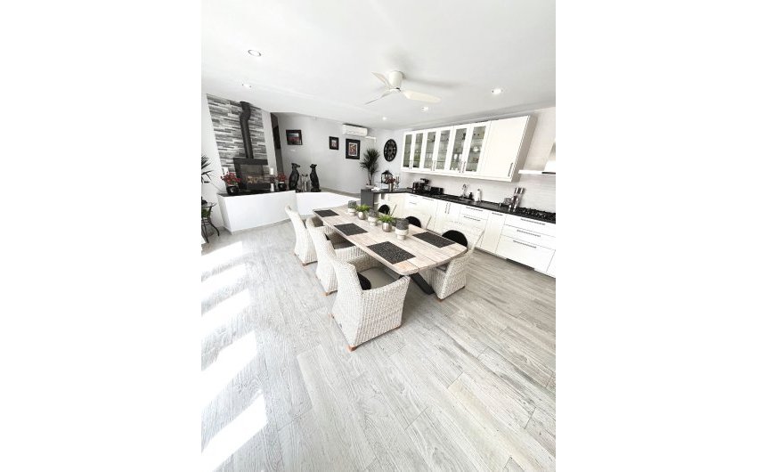 Resale - Villa -
Ciudad Quesada