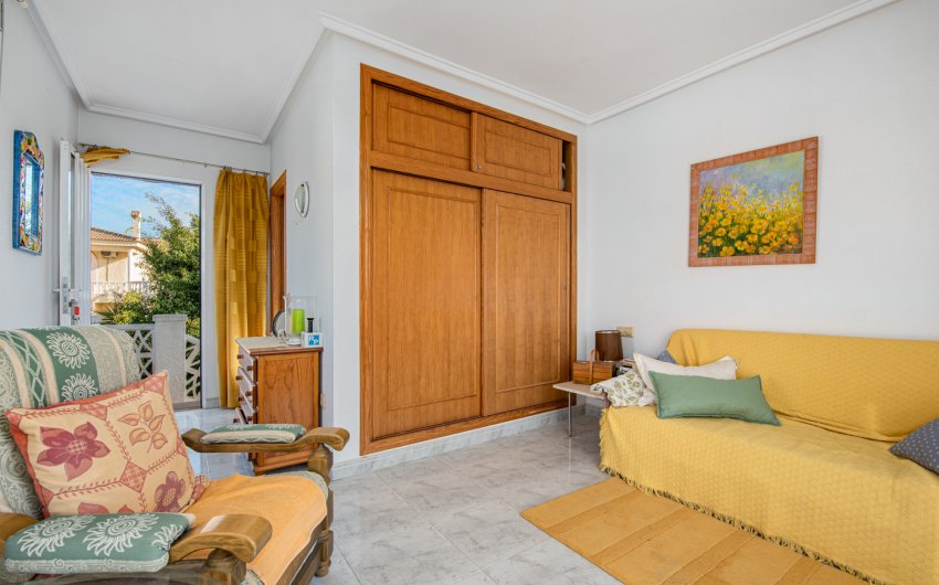 Resale - Villa -
Ciudad Quesada