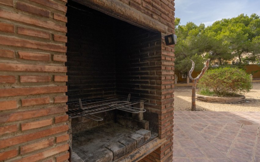 Resale - Villa -
Ciudad Quesada