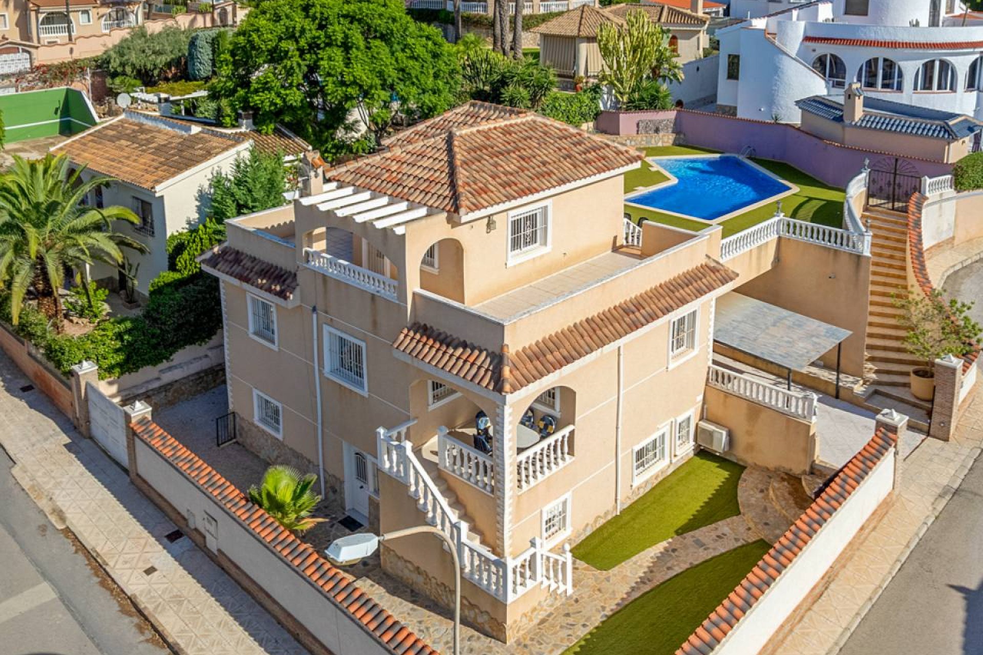 Resale - Villa -
Ciudad Quesada