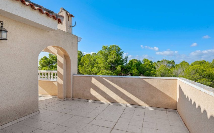 Resale - Villa -
Ciudad Quesada