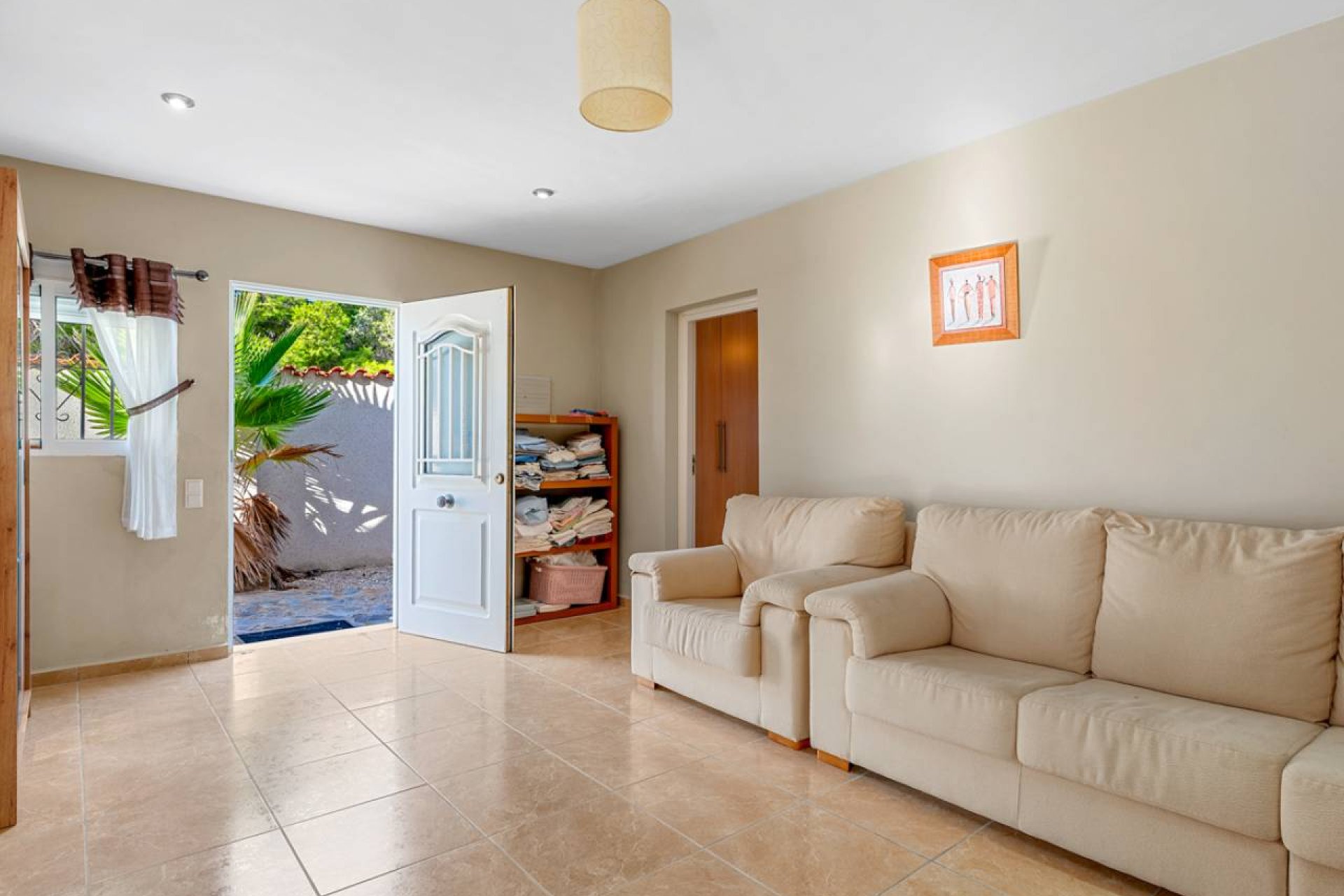 Resale - Villa -
Ciudad Quesada