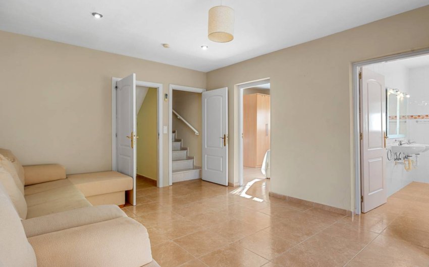 Resale - Villa -
Ciudad Quesada