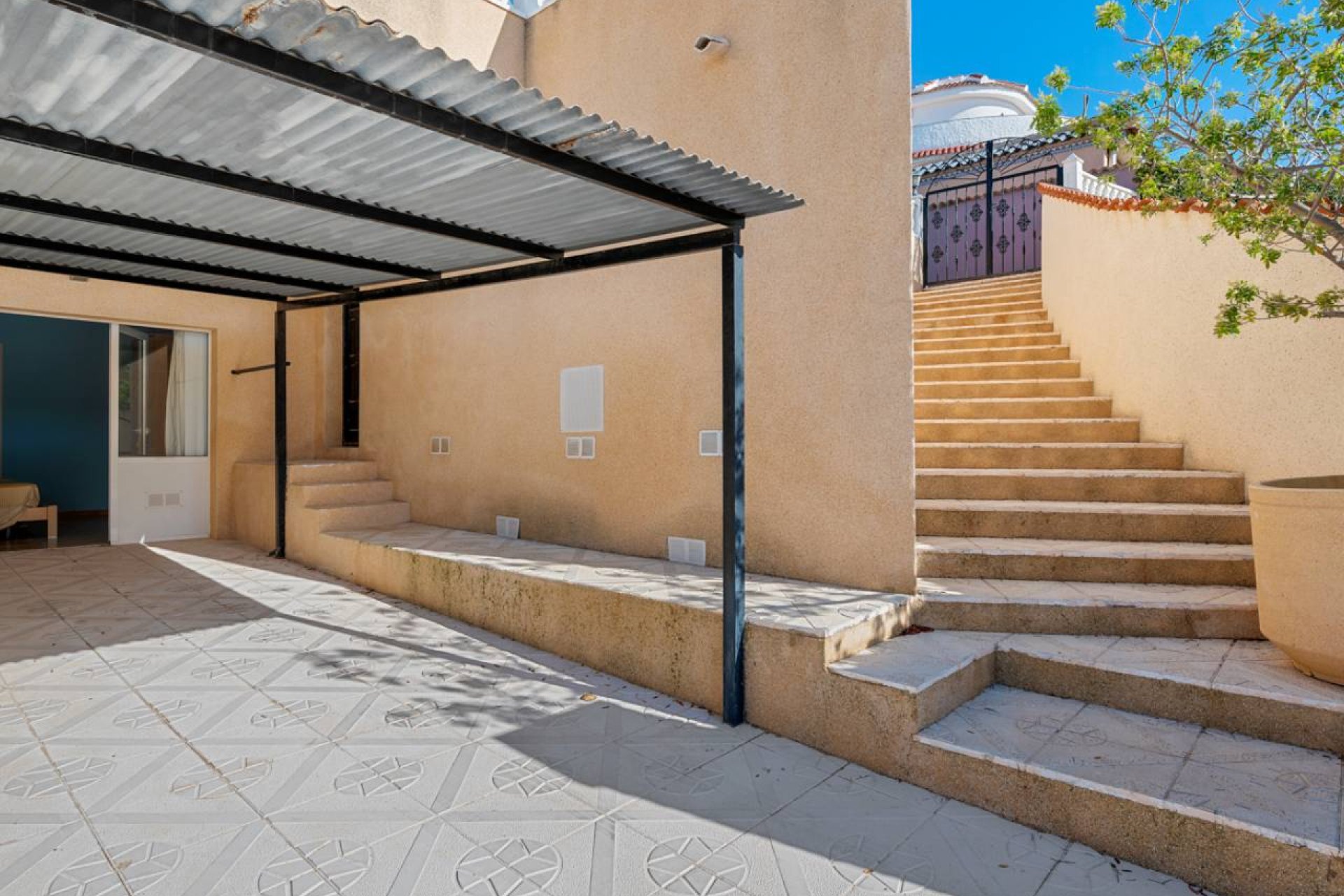 Resale - Villa -
Ciudad Quesada