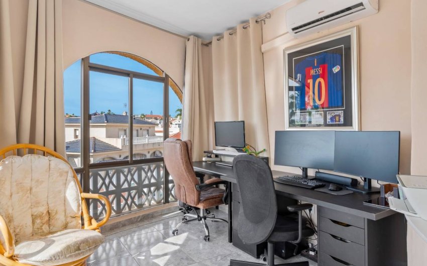 Resale - Villa -
Ciudad Quesada