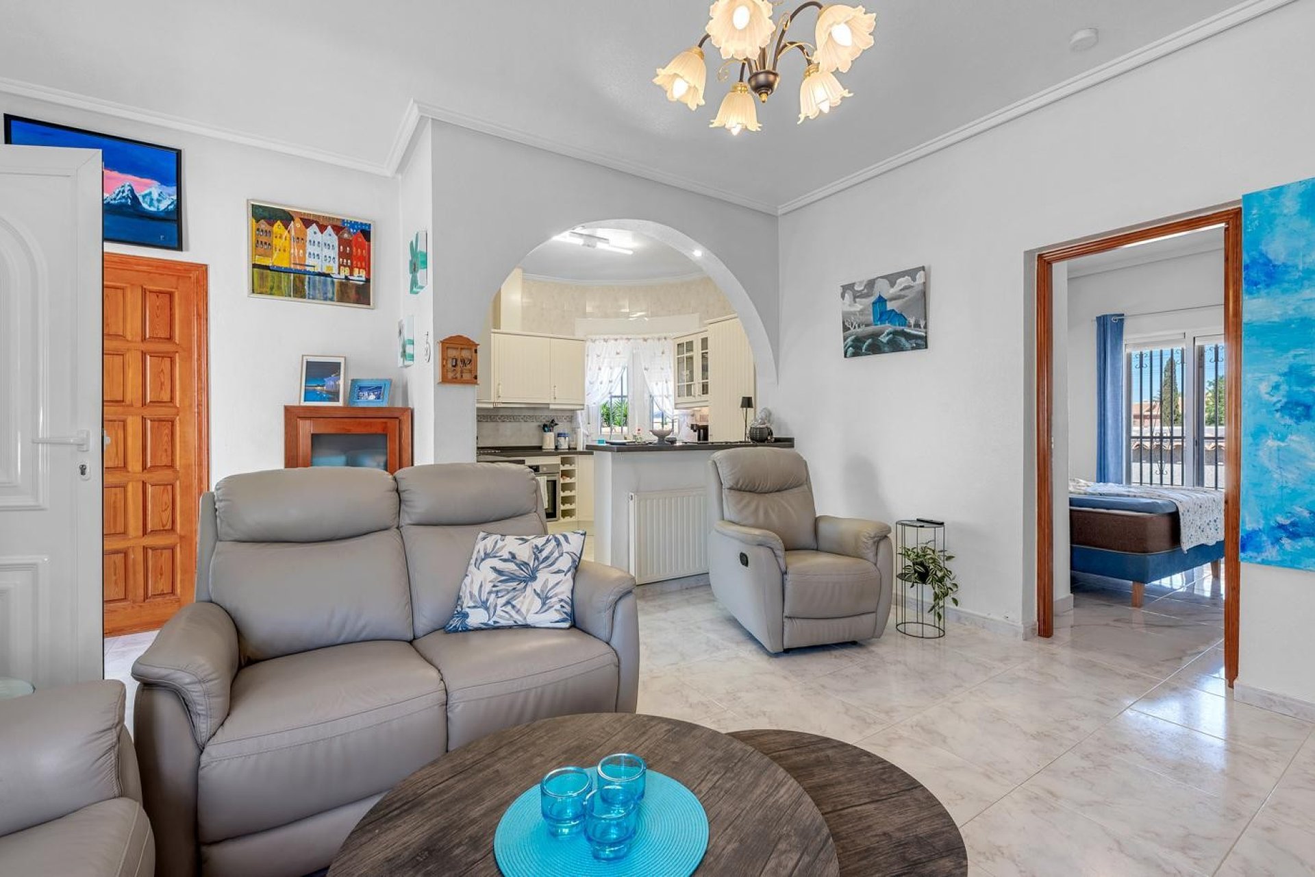 Resale - Villa -
Ciudad Quesada