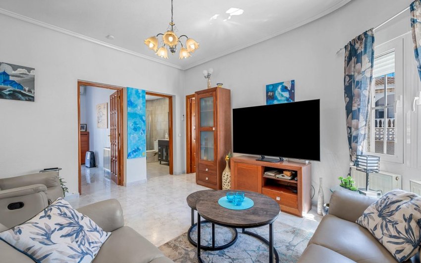 Resale - Villa -
Ciudad Quesada