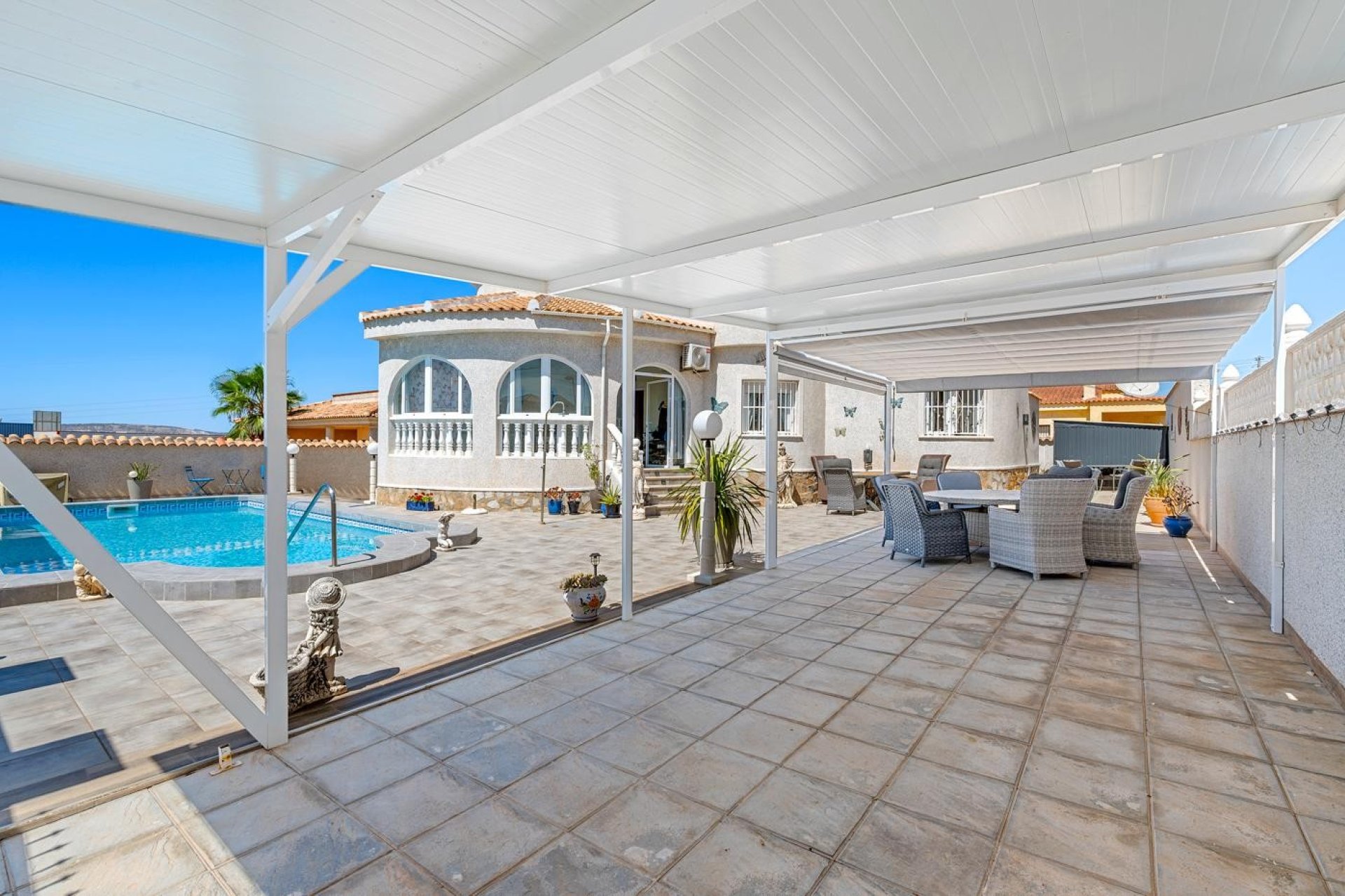 Resale - Villa -
Ciudad Quesada