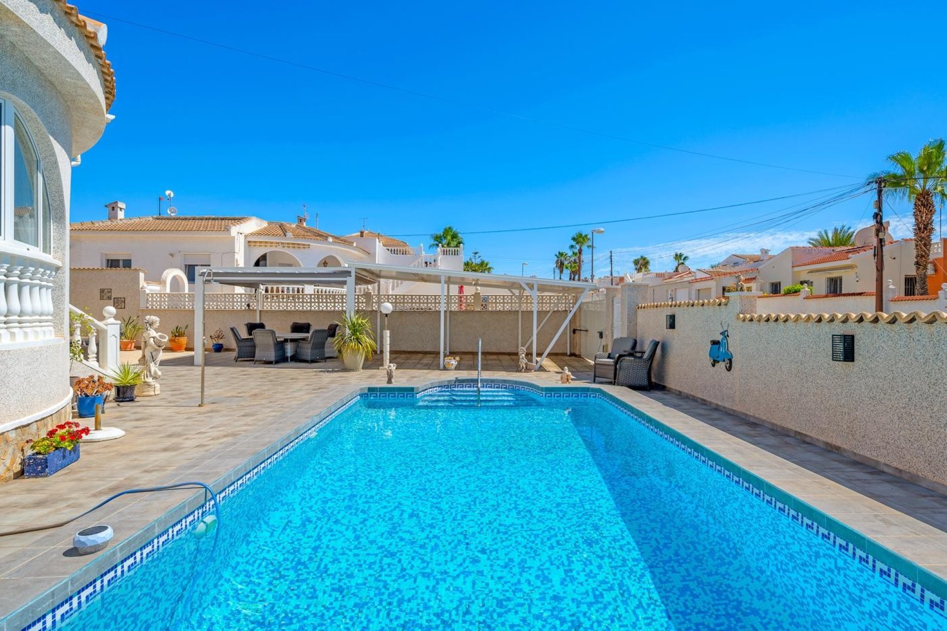 Resale - Villa -
Ciudad Quesada