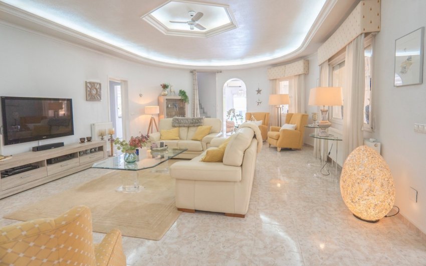 Resale - Villa -
Ciudad Quesada