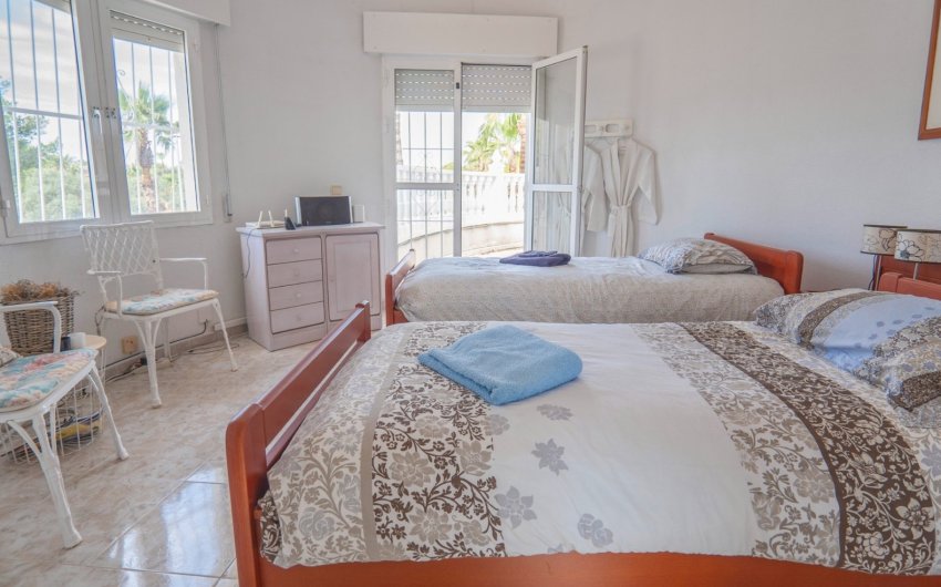 Resale - Villa -
Ciudad Quesada