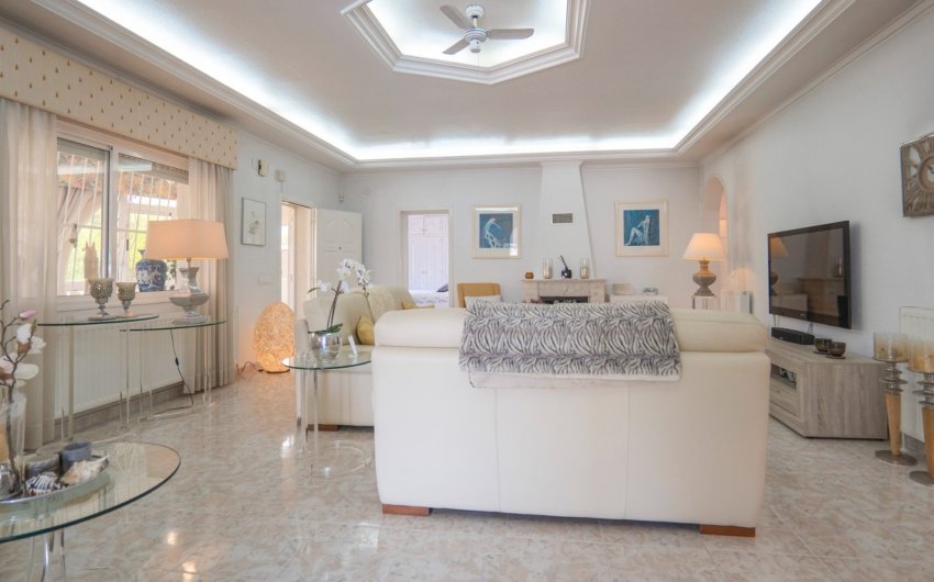 Resale - Villa -
Ciudad Quesada