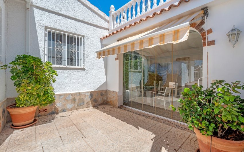 Resale - Villa -
Ciudad Quesada