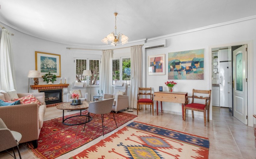 Resale - Villa -
Ciudad Quesada