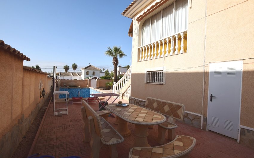 Resale - Villa -
Ciudad Quesada