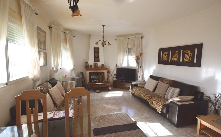 Resale - Villa -
Ciudad Quesada