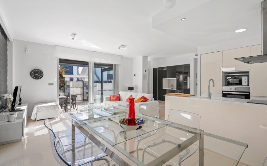 Resale - Villa -
Ciudad Quesada