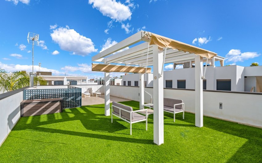 Resale - Villa -
Ciudad Quesada