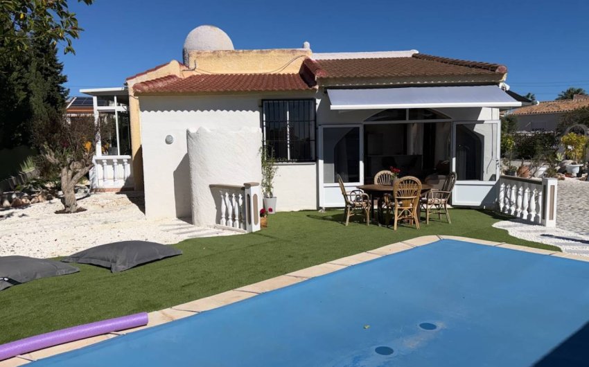 Resale - Villa -
Ciudad Quesada