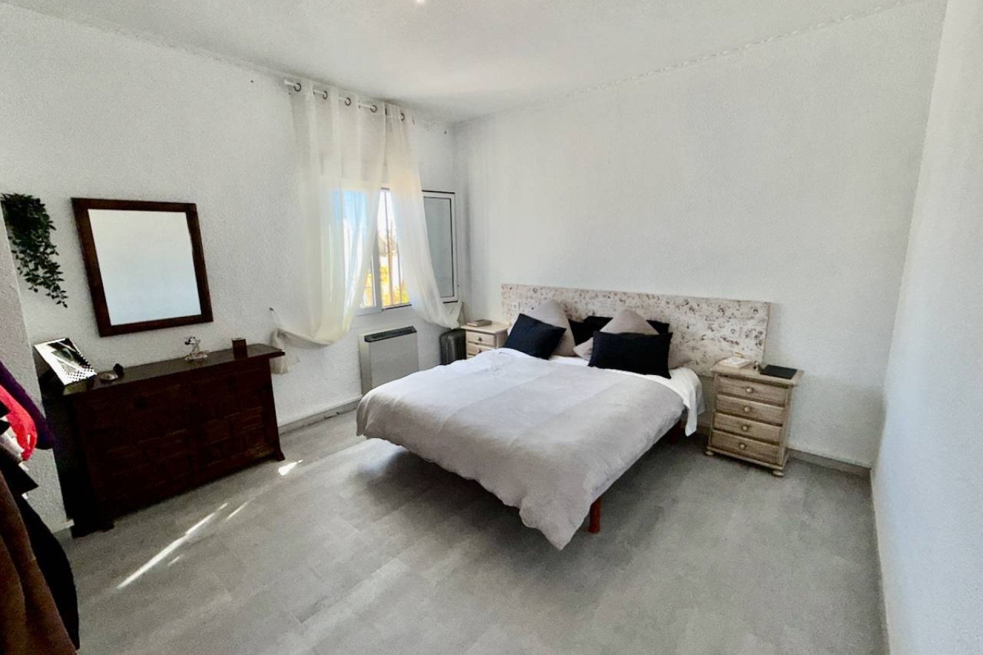 Resale - Villa -
Ciudad Quesada