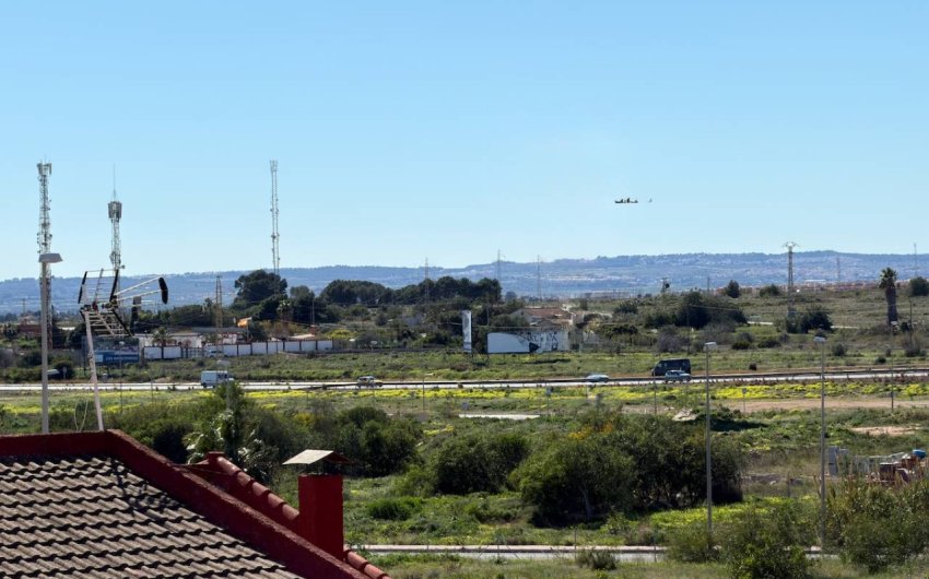 Resale - Villa -
Ciudad Quesada