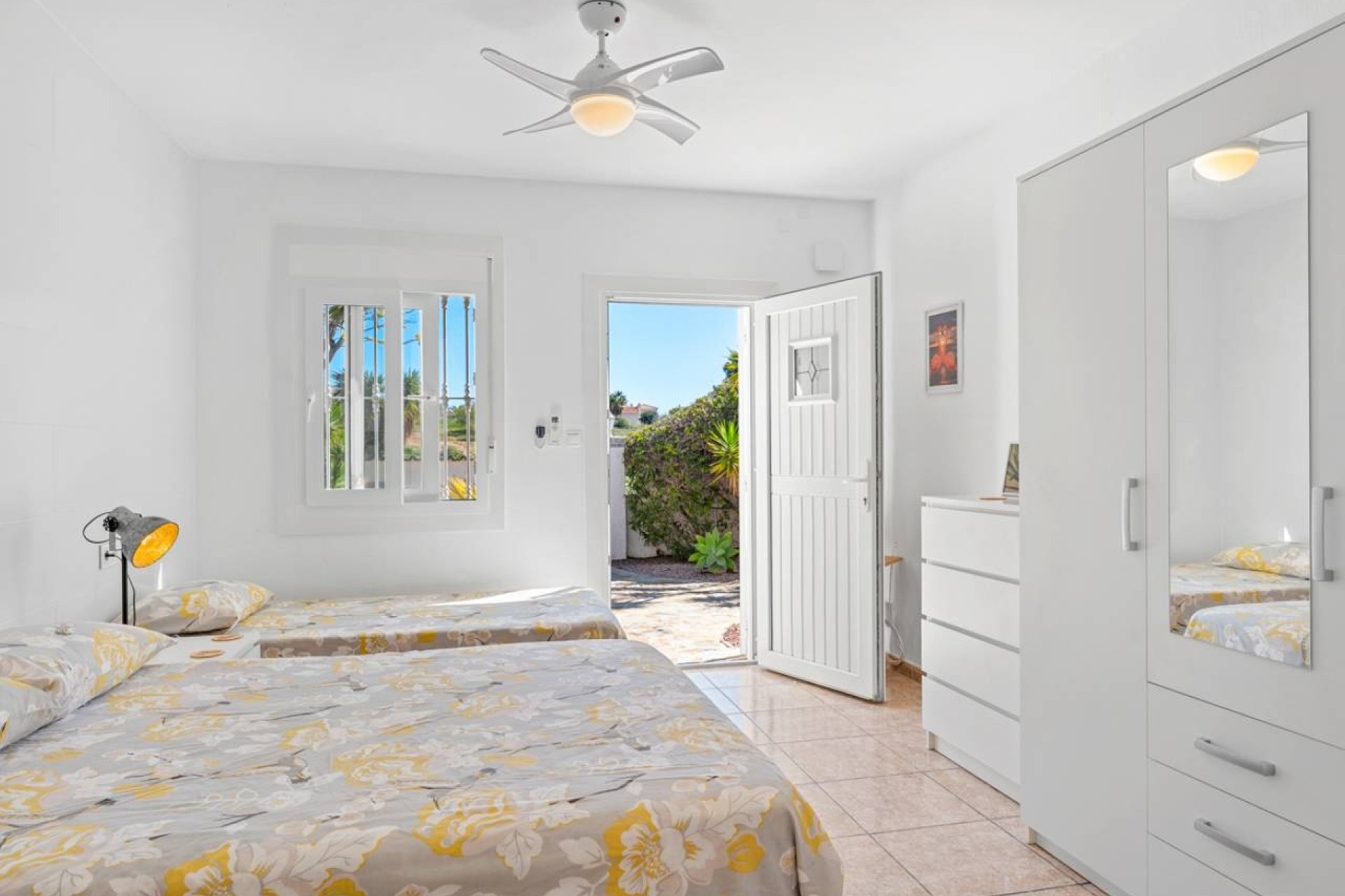 Resale - Villa -
Ciudad Quesada