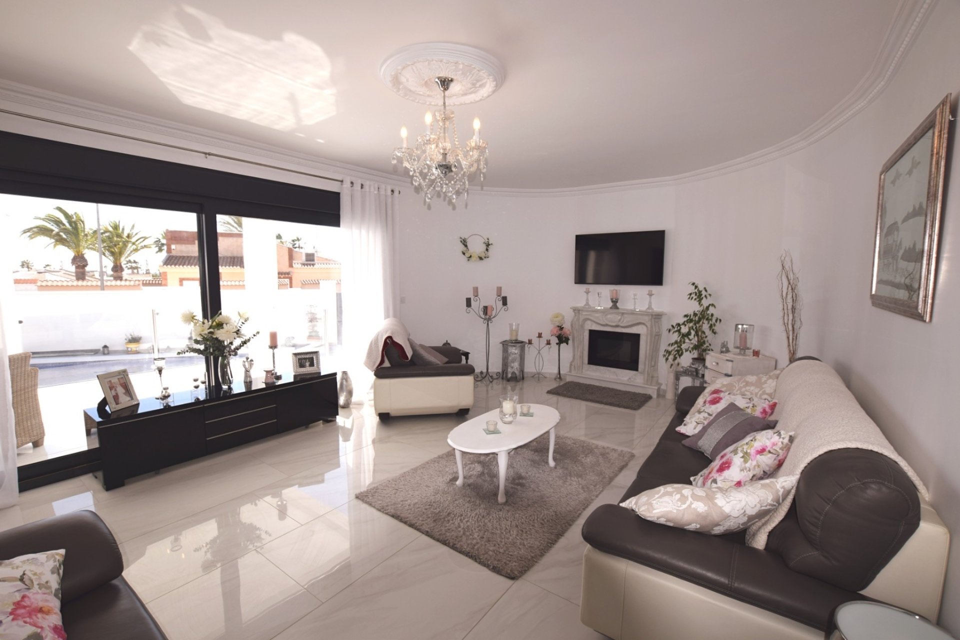 Resale - Villa -
Ciudad Quesada