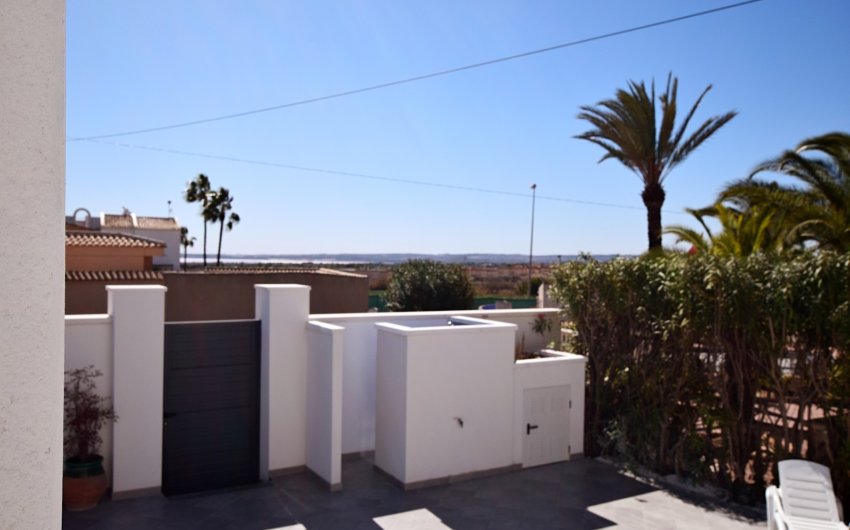 Resale - Villa -
Ciudad Quesada