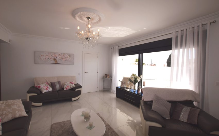 Resale - Villa -
Ciudad Quesada