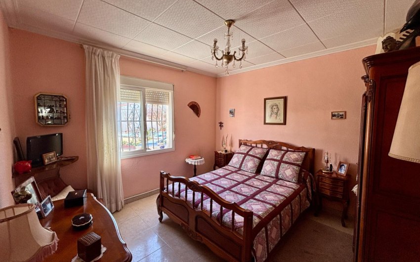 Resale - Villa -
Ciudad Quesada