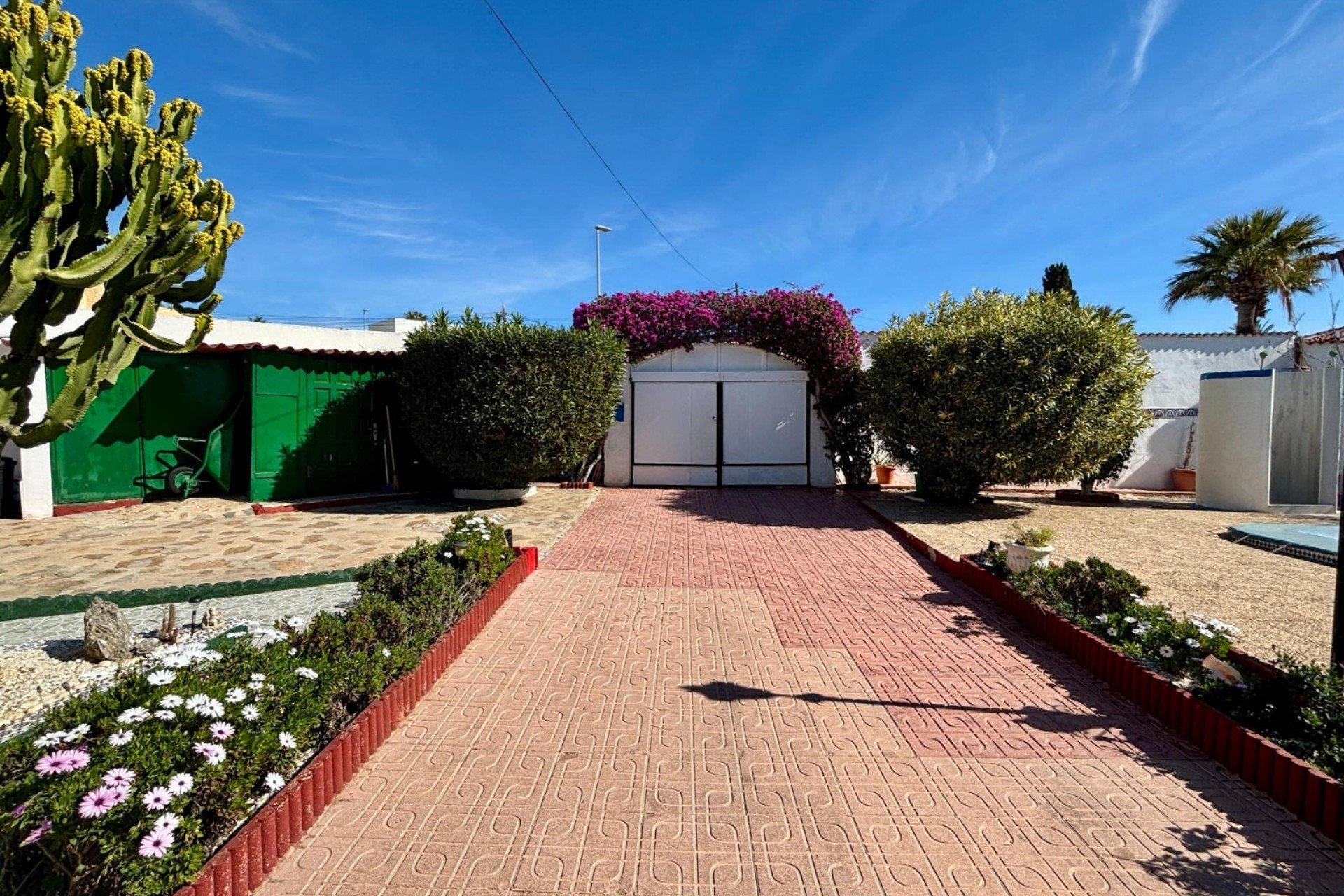 Resale - Villa -
Ciudad Quesada