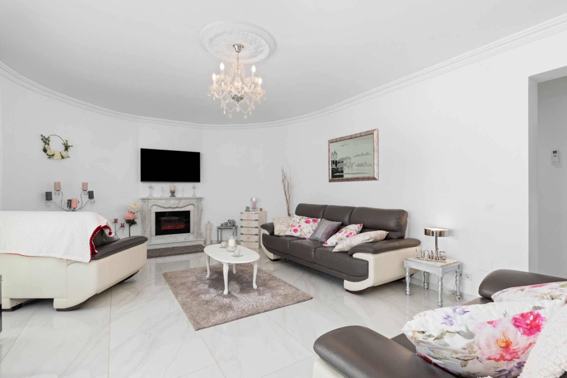 Resale - Villa -
Ciudad Quesada