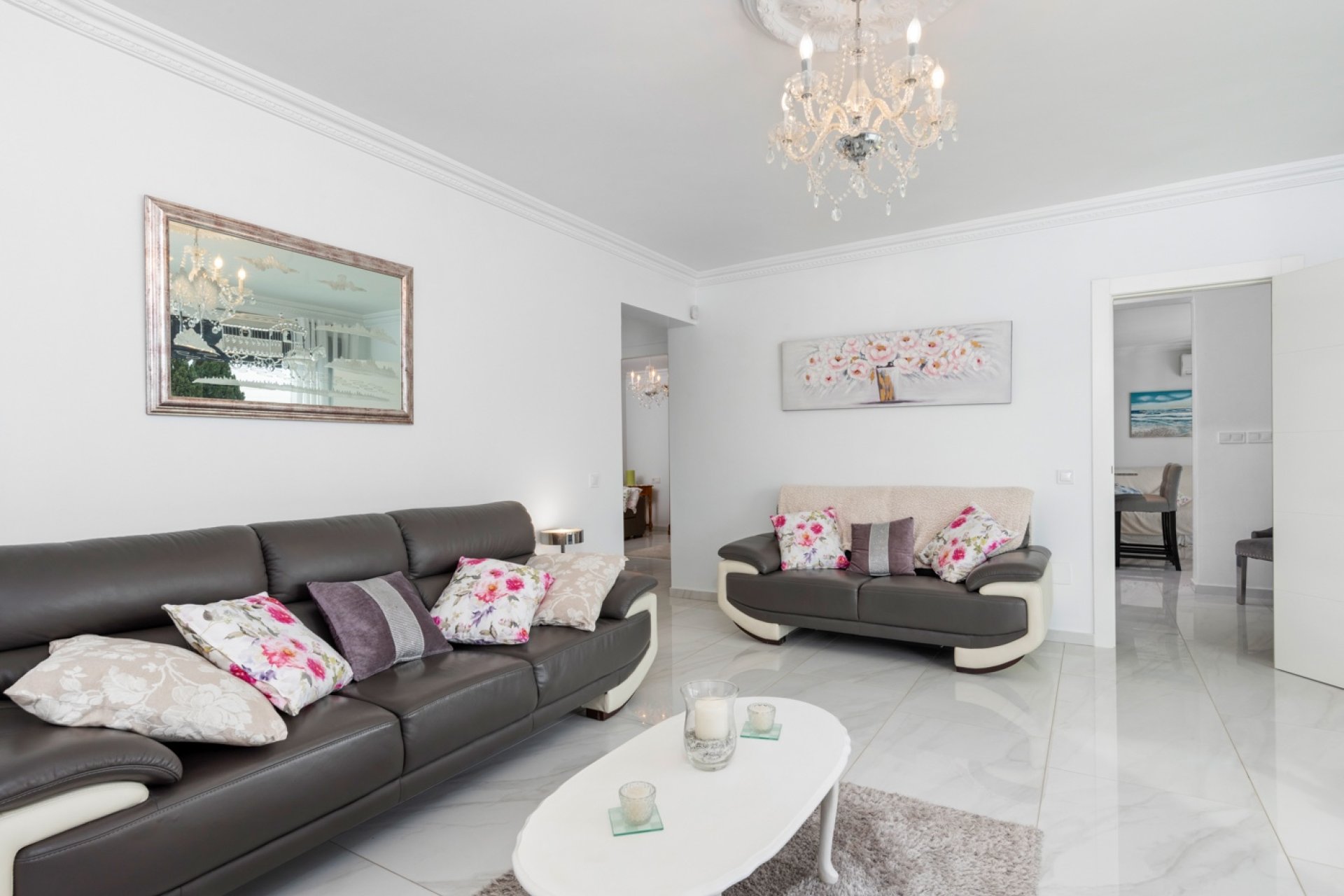 Resale - Villa -
Ciudad Quesada