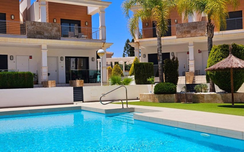 Resale - Villa -
Ciudad Quesada