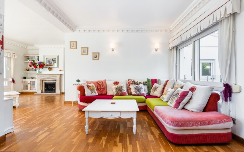 Resale - Villa -
Dehesa de Campoamor - Costa Blanca