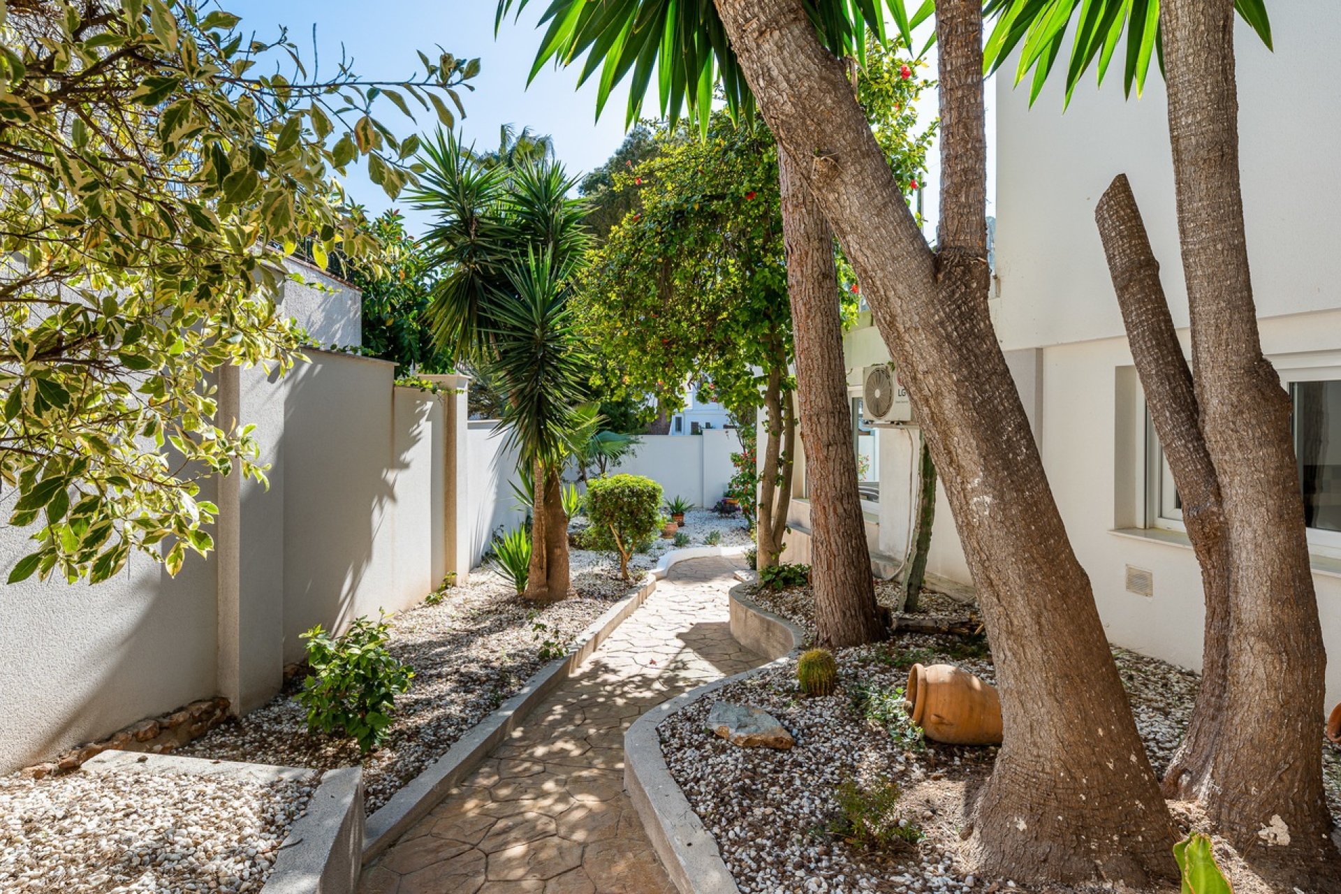 Resale - Villa -
Dehesa de Campoamor - Costa Blanca