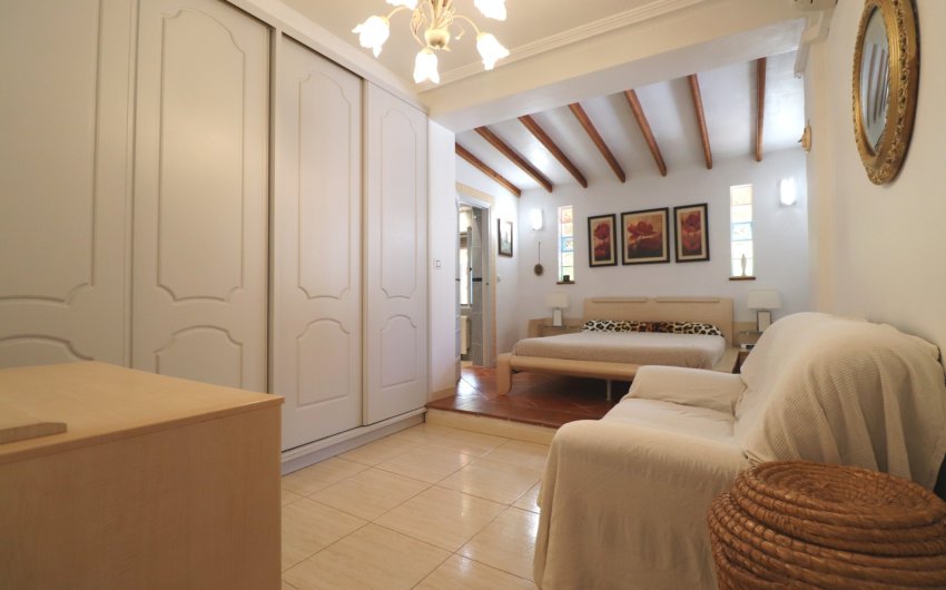 Resale - Villa (detached) -
Algorfa - Lomas de La Juliana