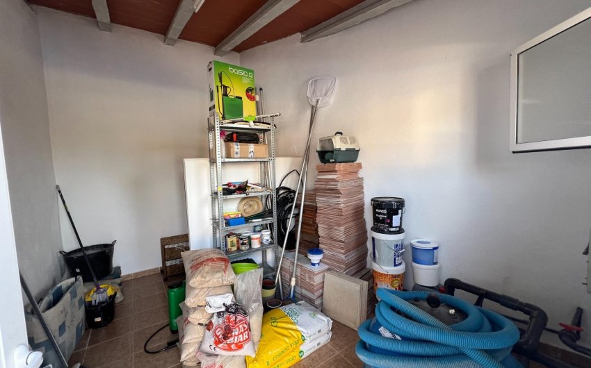 Resale - Villa -
Dolores - Cmno. Escorredor