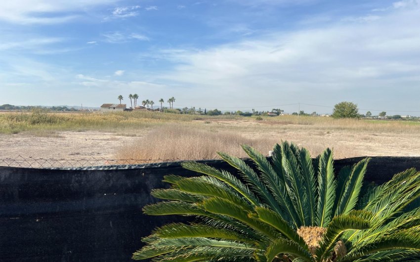 Resale - Villa -
Dolores - Cmno. Escorredor