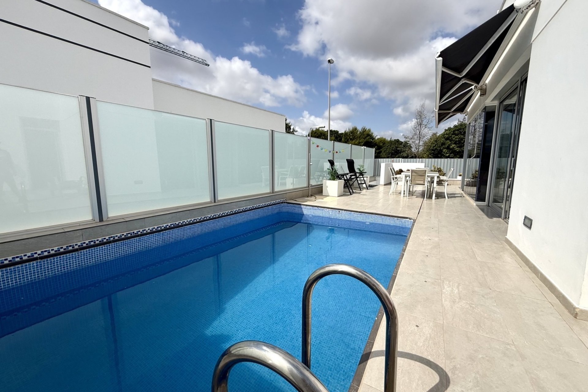 Resale - Villa -
Dolores - Costa Blanca