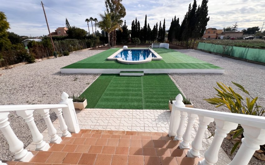 Resale - Villa -
Dolores