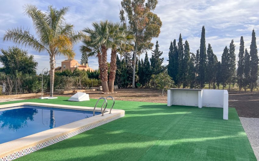 Resale - Villa -
Dolores
