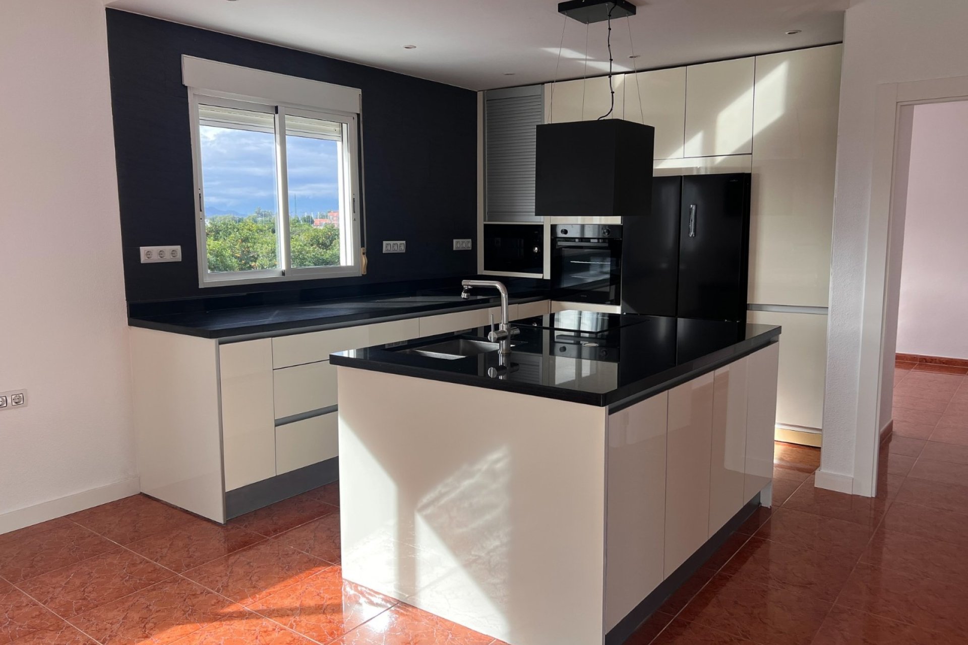 Resale - Villa -
Dolores