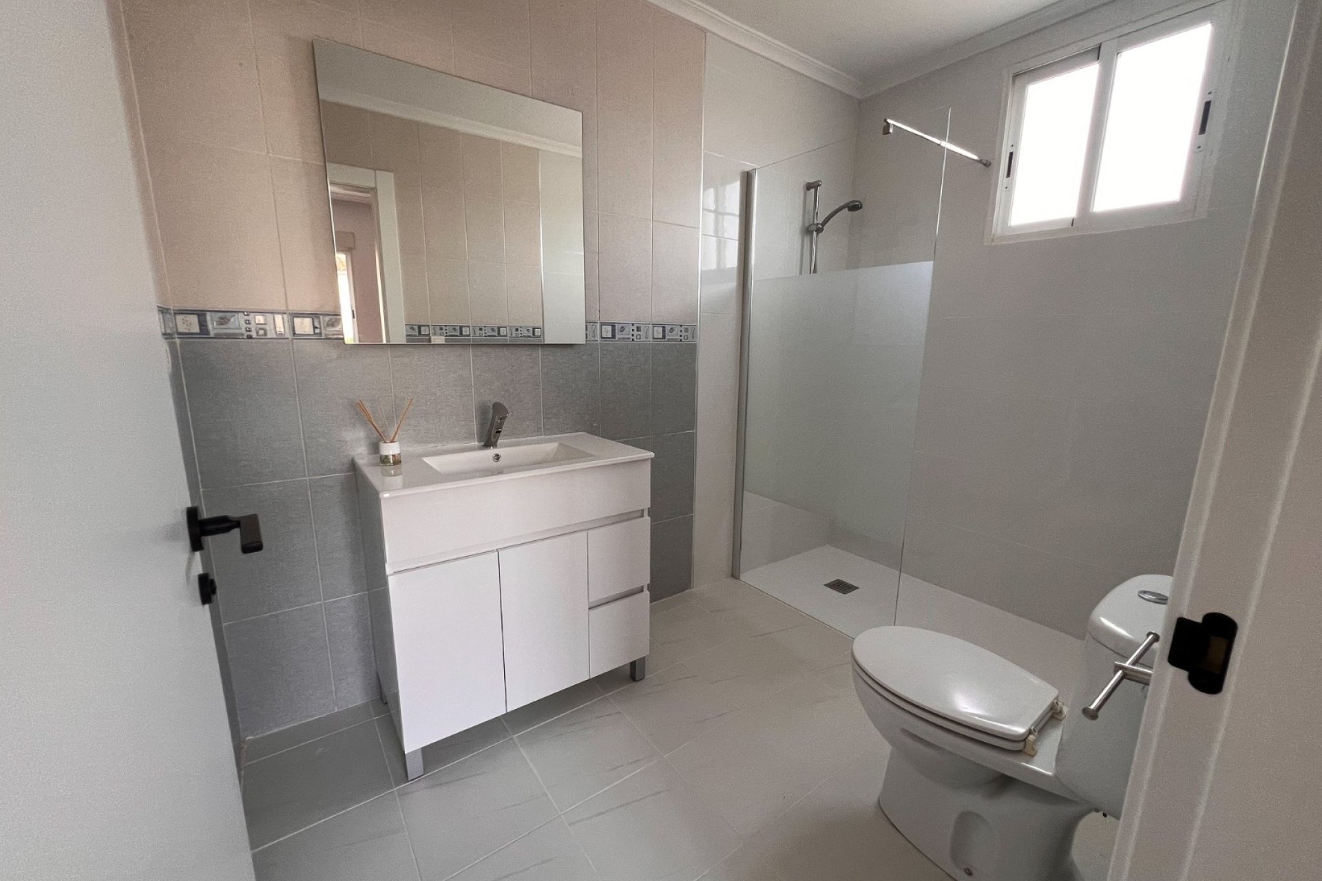 Resale - Villa -
Dolores