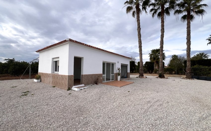 Resale - Villa -
Dolores