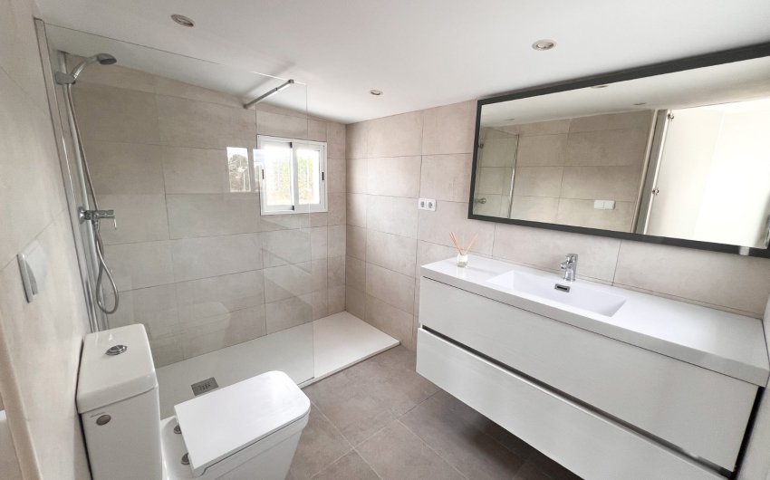 Resale - Villa -
Dolores