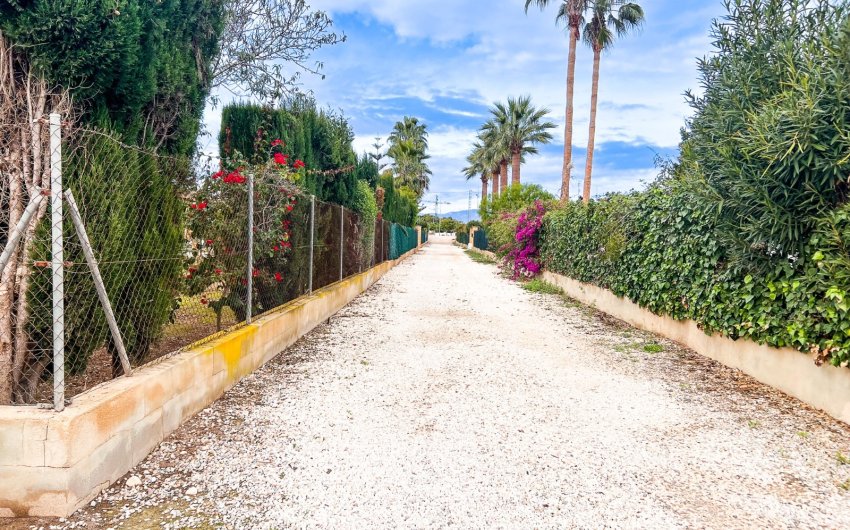 Resale - Villa -
Dolores