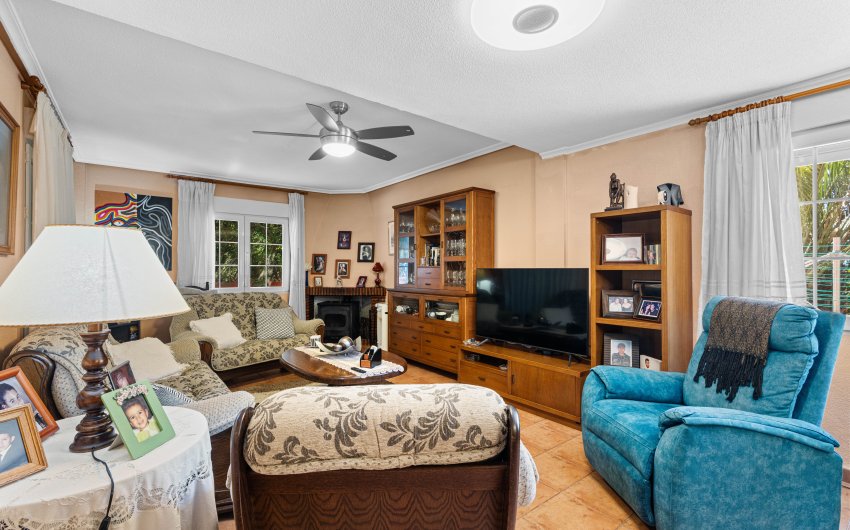 Resale - Villa -
El Altet - San Francisco de Asis